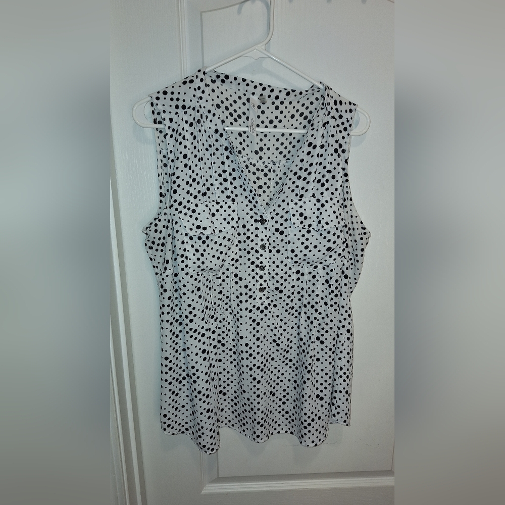 NY COLLECTION WOMEN _/ WHITE WITH BLACK POLKA-DOTS / 1x